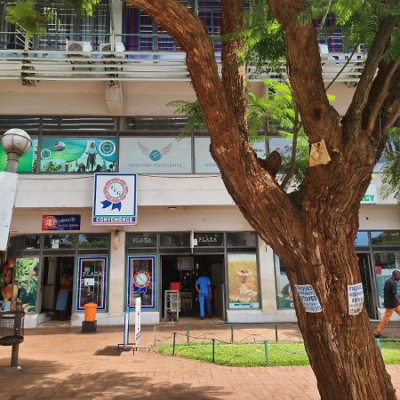 Lolo'S 1Bed Apt-Best Location-2Balconies Harare Eksteriør bilde