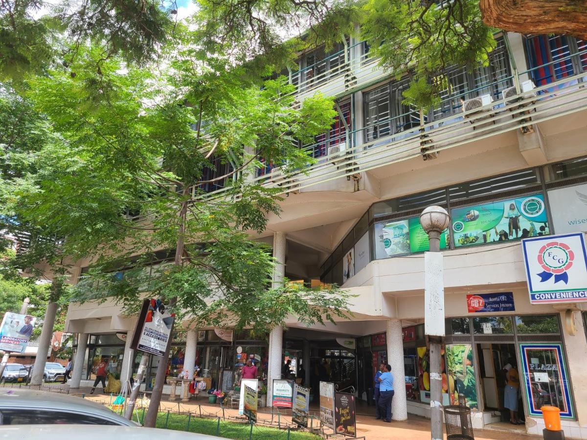 Lolo'S 1Bed Apt-Best Location-2Balconies Harare Eksteriør bilde