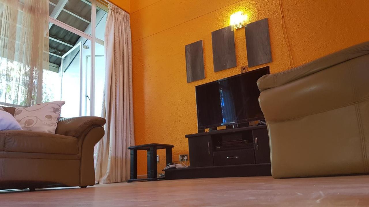 Lolo'S 1Bed Apt-Best Location-2Balconies Harare Eksteriør bilde